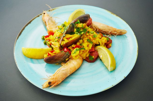 Seafood-Paella mit SwissShrimps